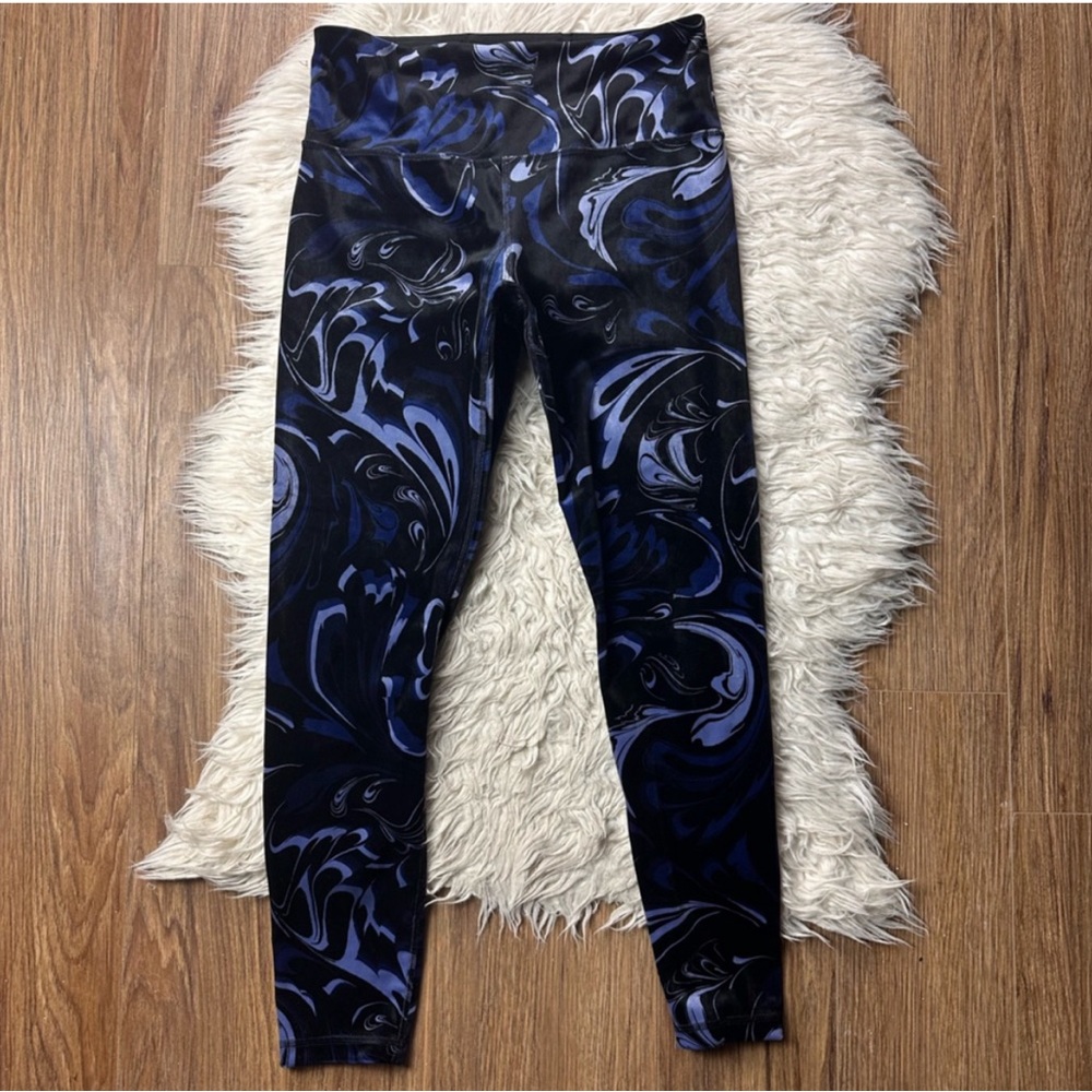 NWOT Athleta Ultra High-Rise Elation Velvet Tight - Agate Paisley Black - Sz M/P